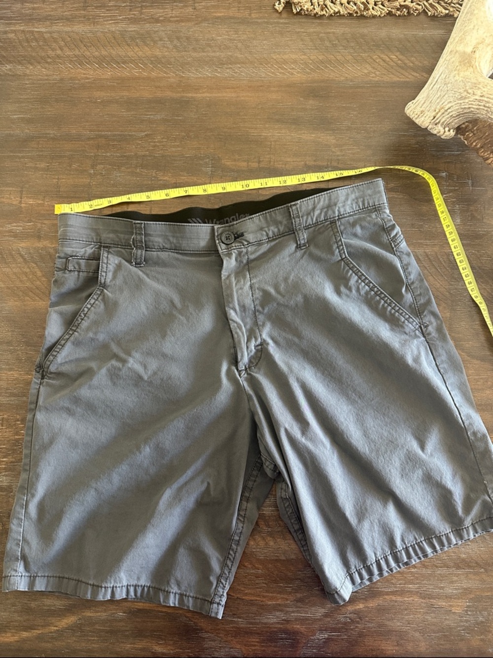 Wrangler Men's Slate Gray Flat Front Shorts